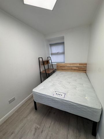 3 Bed Flat, Broadway Market, E8 - Photo 2