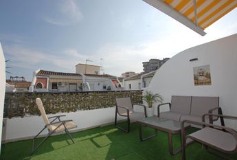 Atico tipo duplex en el corazón de La Carihuela (DISPONIBLE DESDE SEPTIEMBRE DE 2026) – tor487jv
