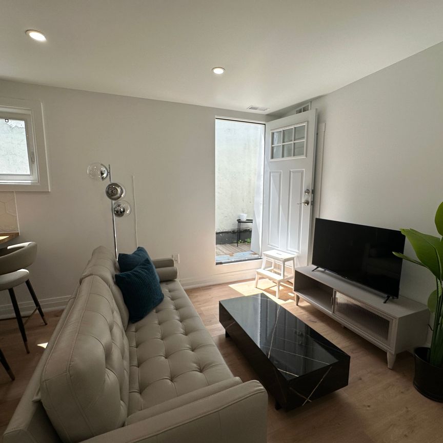For Lease - 3449 Yonge Street Unit# 2, Toronto, Ontario - Photo 1
