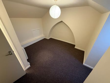 2 bedroom terraced house to rent - Photo 3