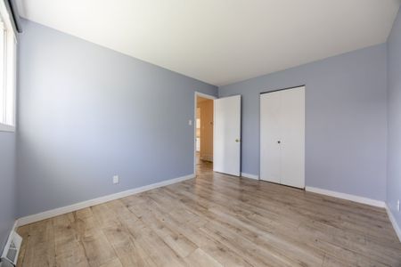 Maison de plain-pied à louer - Brossard (Noms de rues (P)) Maison de plain-pied à louer - Brossard (Noms de rues (P)) - Photo 2