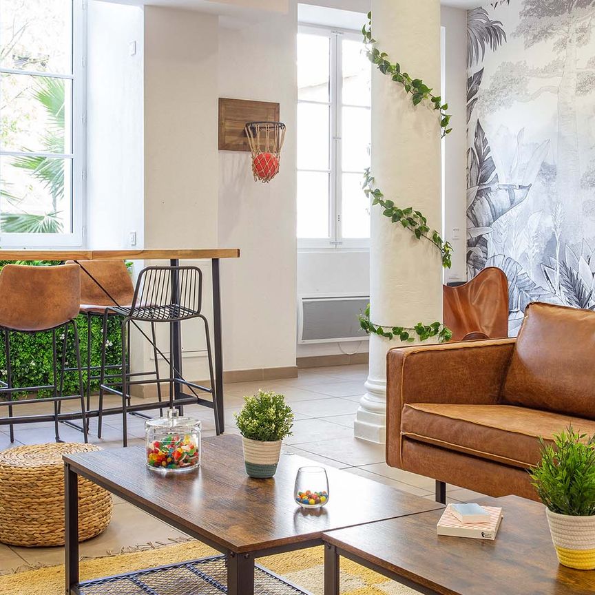 Studio de 18 à 25 m² - Photo 1