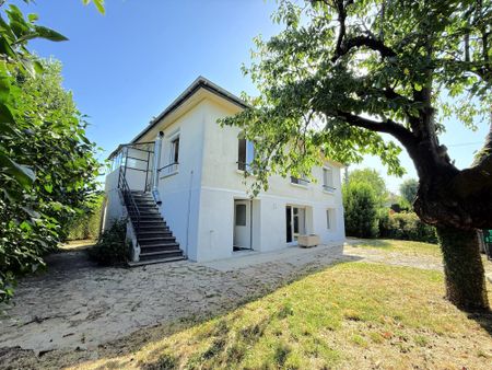 Location Maison 5 pièces 116m² CHAPONOST 69630 - Photo 4