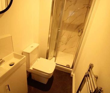 Wyggeston Street, Burton Upon Trent, DE13 - Photo 5