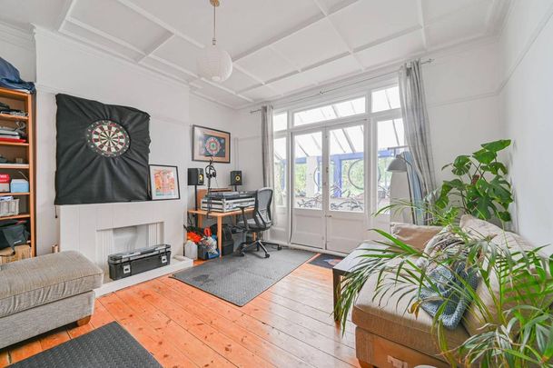 5 bedroom terraced house to rent - Photo 1