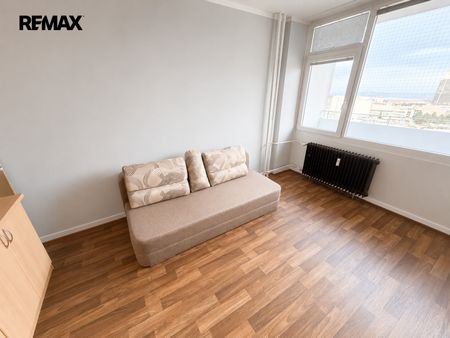 Pronájem bytu 1+kk v osobním vlastnictví 22 m², Most - Фото 4