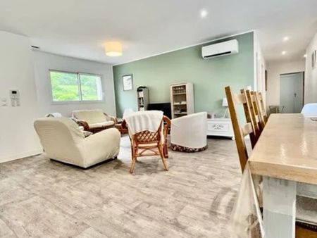 Location Studio 25 m2 à Saint-Clair-de-la-Tour - Photo 4