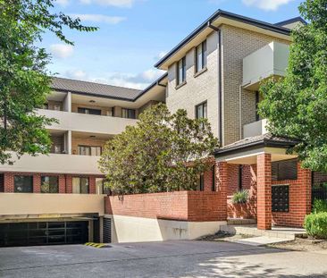 Two Bedroom Unit with Two Bathrooms - Photo 2