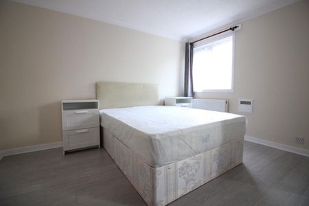 Sandown Close, Hounslow - Photo 4