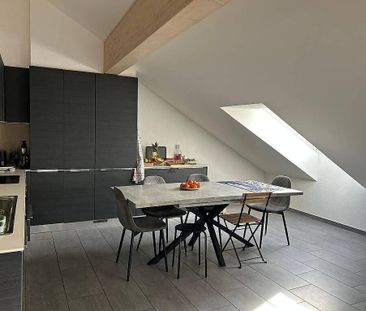 Charming 3.5-room apartment with panoramic view 2,230.- per month - Photo 4