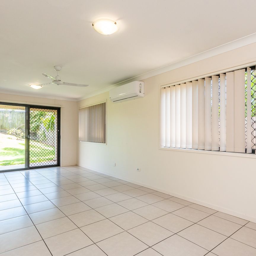 Centrally located 4 Bedroom Home - Photo 1