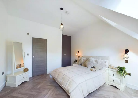 1 bedroom penthouse to rent - Photo 5