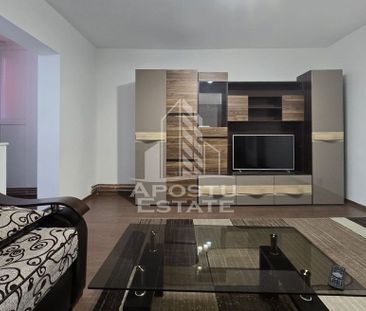 Apartament 4 camere , centrala proprie, Etaj Intermediar , Lipovei - Fotografie 2