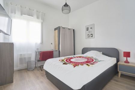 LESAGE L Roommate 3 Bedrooms at Reims - Photo 3