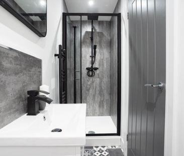 The Valley #117 - Photo 1