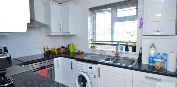 Lilburne Avenue, Norwich, NR3 - Photo 2