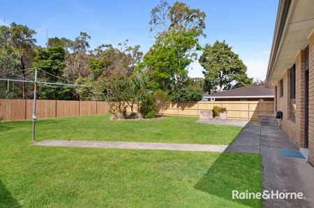 6 Western Crescent, Westleigh, NSW 2120 - Photo 4