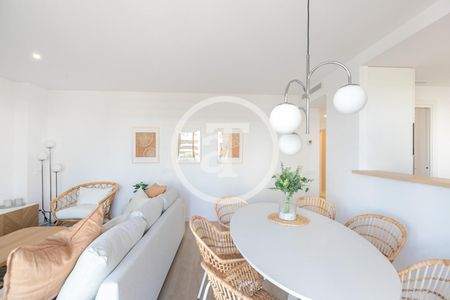 Piso de alquiler en Carrer de Pi I Margall, Port - Photo 2