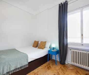 Calle de Alcalá, Madrid, Community of Madrid 28009 - Photo 1