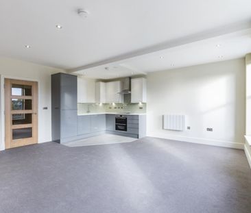 2 bedroom apartment to rent - Photo 3