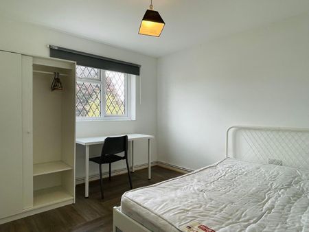 Whinchat Gardens, Filton - Photo 3