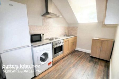 1 bedroom apartment to rent - Photo 2