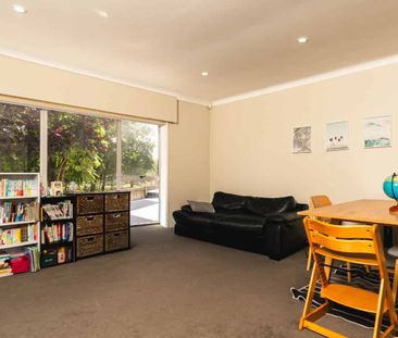 Lovely two-bedroom home at James Road - Photo 1