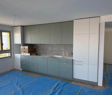 Zentrale 2.5-Zimmer-Neubauwohnung mit Balkon in Arlesheim - Foto 2