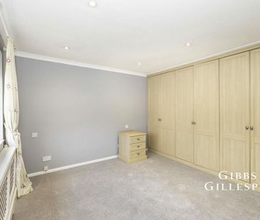 3 bedroom terraced house to rent - Photo 3