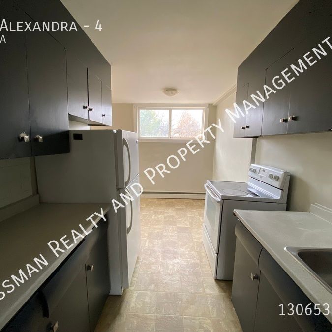 1 Bed 1 bath APARTMENT located in Regina, SK - Rosemont area - Photo 1