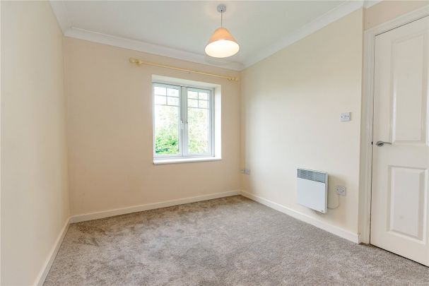 Hazel Gate, 1 Hazel Avenue, Farnborough, GU14 - Photo 1