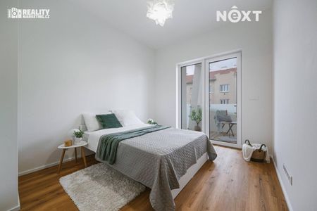 Pronájem bytu 3+kk 71 m², Komárovská 16, Brno - Фото 4