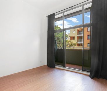 221/88 King, Newtown NSW 2042 - Apartment For Rent | Domain - Photo 4