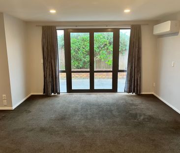 Spacious 3 Bedroom Home - Photo 6