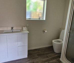 Sunny, warm, secure townhouse - just renovated - Photo 5