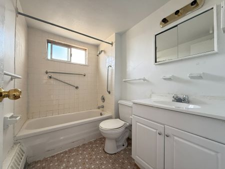 For Lease - 500 Dawes Road Unit# 419, Toronto, Ontario - Photo 5