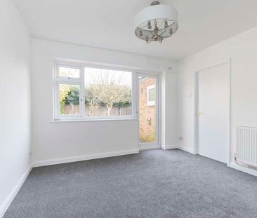 Cleevelands Avenue, Cheltenham, GL50 - Photo 2