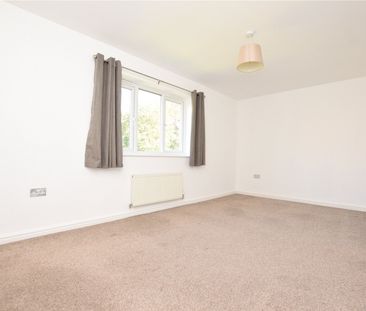 30, Castle Lodge Gardens, Rothwell, Leeds, West Yorkshire, LS26 0ZL - Photo 5