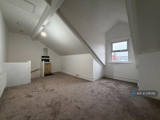 4 bedroom terraced house to rent - Photo 1