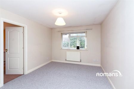 4 bedroom bungalow to rent - Photo 5