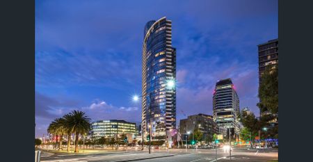 Perfect Blend of Size, Location and Views - Photo 3