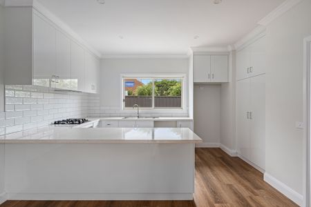 Central Gem - 475 Wilson St - Photo 5