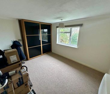 2 bedroom maisonette to rent - Photo 6