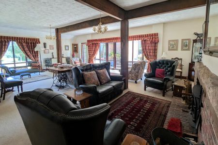 5 bedroom link detached house to rent - Photo 3