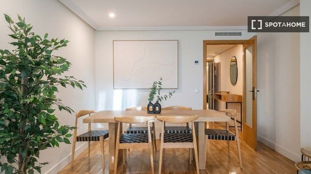 3 room luxury Flat for rent in Madrid, Autonomous Region of Madrid - Photo 1