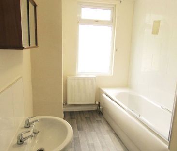 3 bedroom maisonette to rent High Street, Long Sutton, Spalding, PE12 - Photo 6