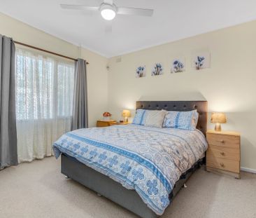 Four bedroom home - Photo 2