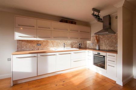 1 bedroom apartment to rent - Photo 4