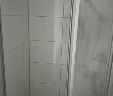 Be quick: Small 2-room apartment with balcony!!! - Photo 1