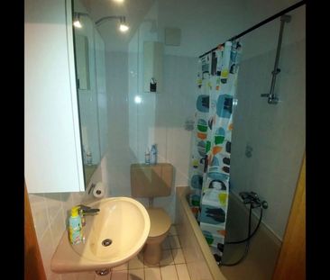 Nähe Innenstadt, Rathaus Essen. Apartment im Erdgeschoss. Eine güns... - Photo 4